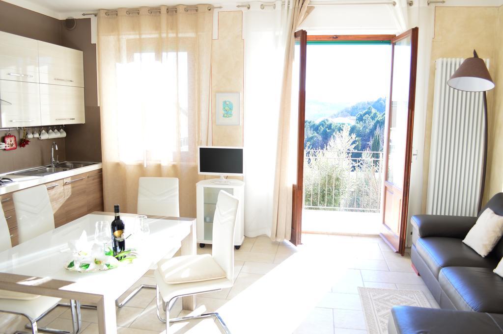 Apartment With Beautiful Sun Montepulciano Stazione Exteriör bild